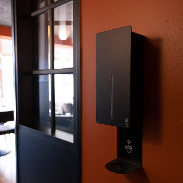 LOKI dispenser, foam soap/disinfectant, white