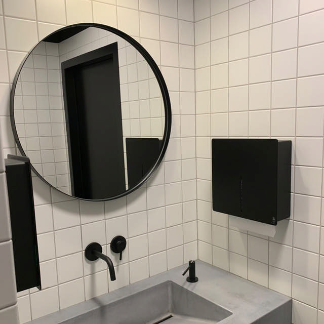 LOKI paper towel dispenser, white