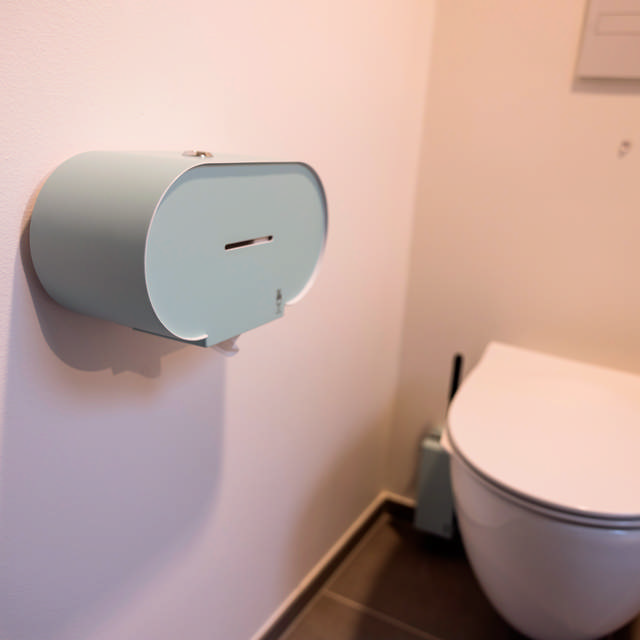 BJÖRK double-x toilet roll holder, white